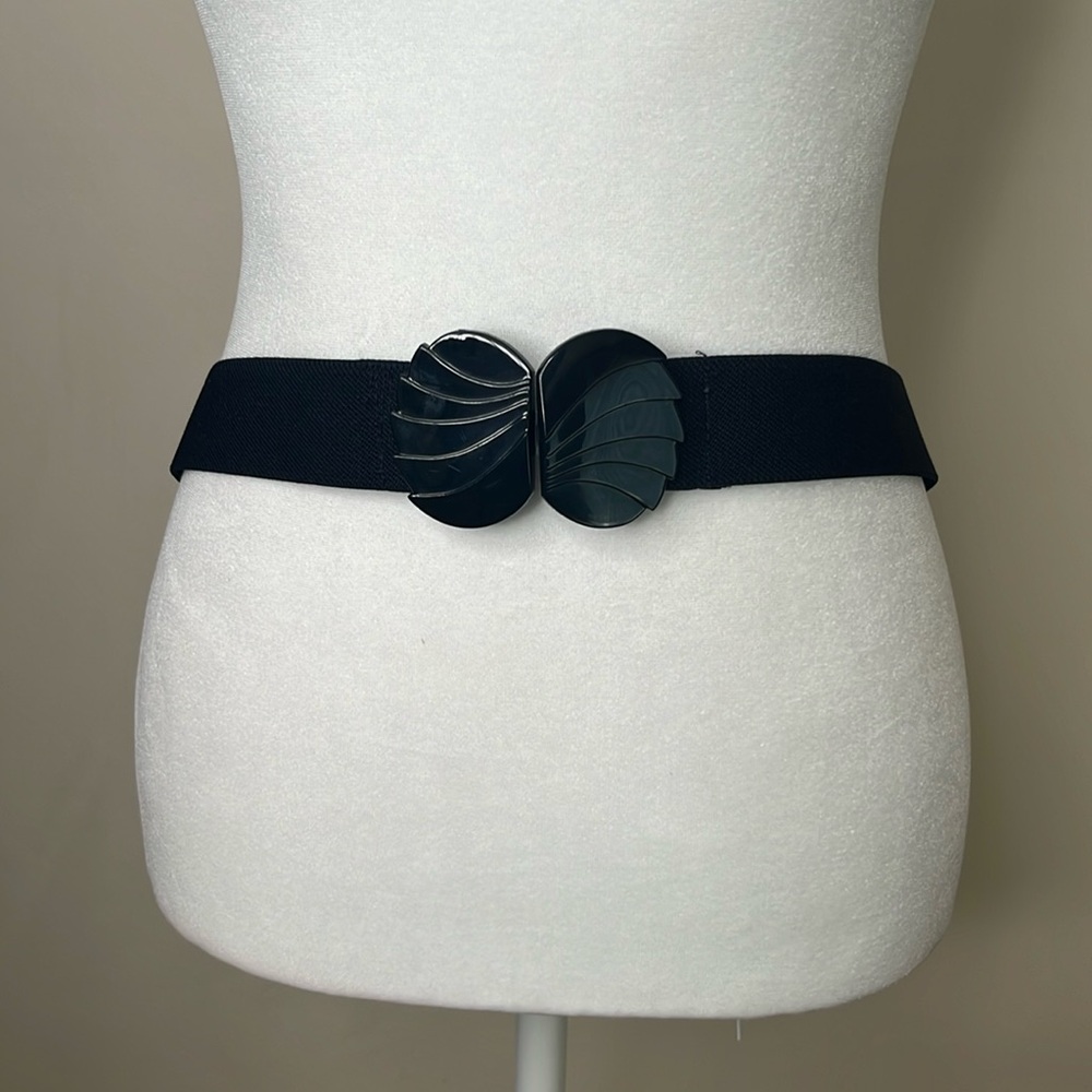 Scallop design navy blue vintage belt